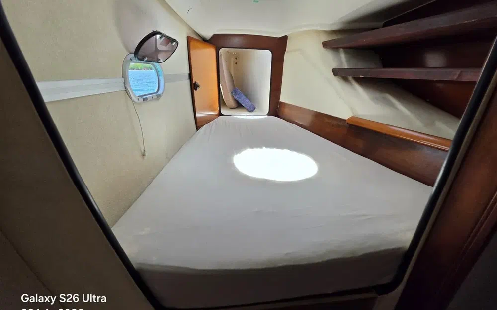 slider 19 Fountaine Pajot Lavezzi 40
