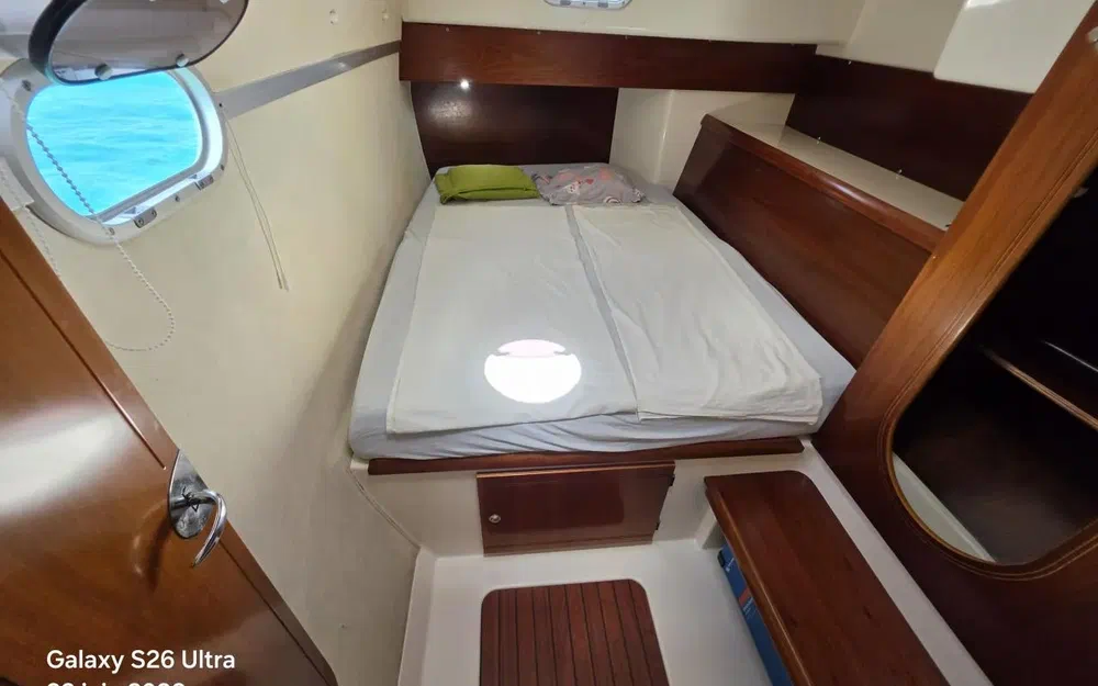 slider 24 Fountaine Pajot Lavezzi 40