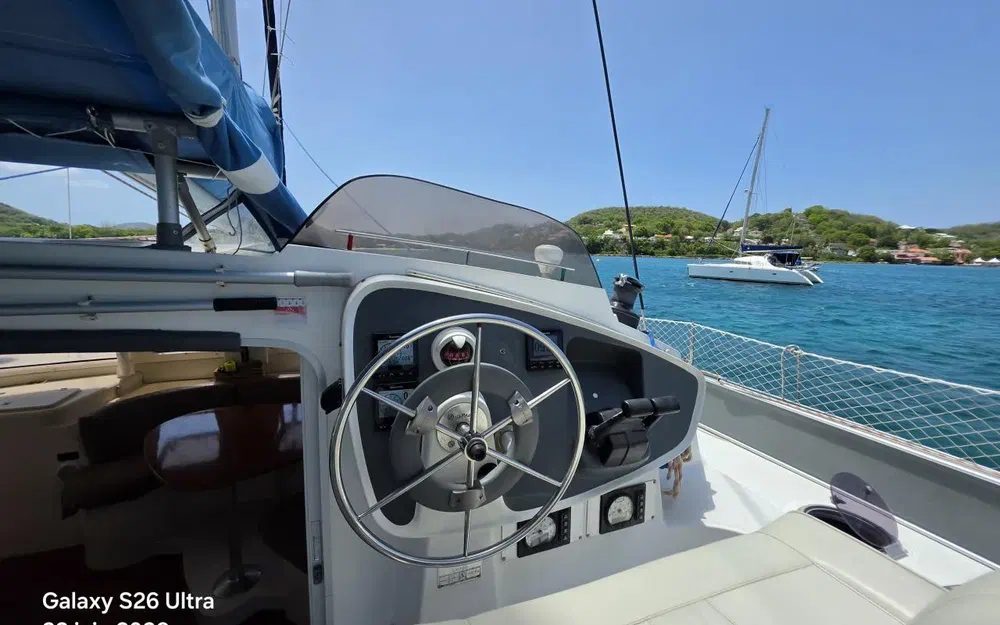 slider 4 Fountaine Pajot Lavezzi 40