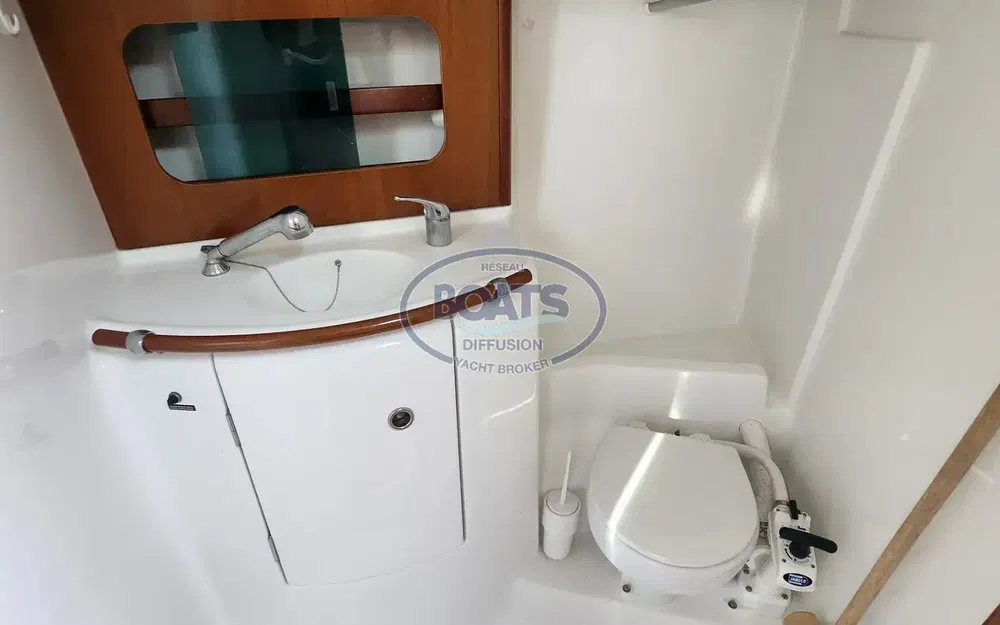 slider 10 Beneteau Oceanis 331 Clipper