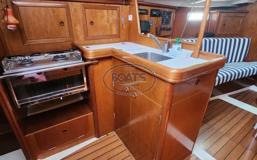 slider 5 Beneteau Oceanis 331 Clipper
