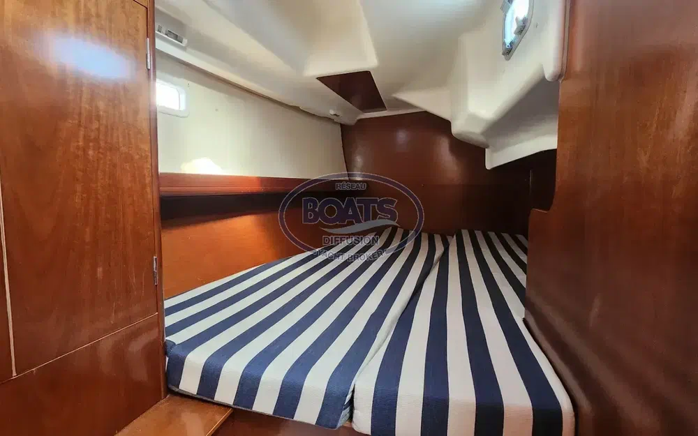 slider 8 Beneteau Oceanis 331 Clipper
