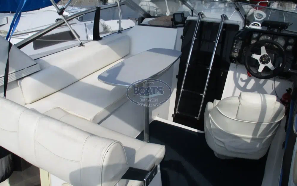 slider 3 Bayliner Cierra 2651