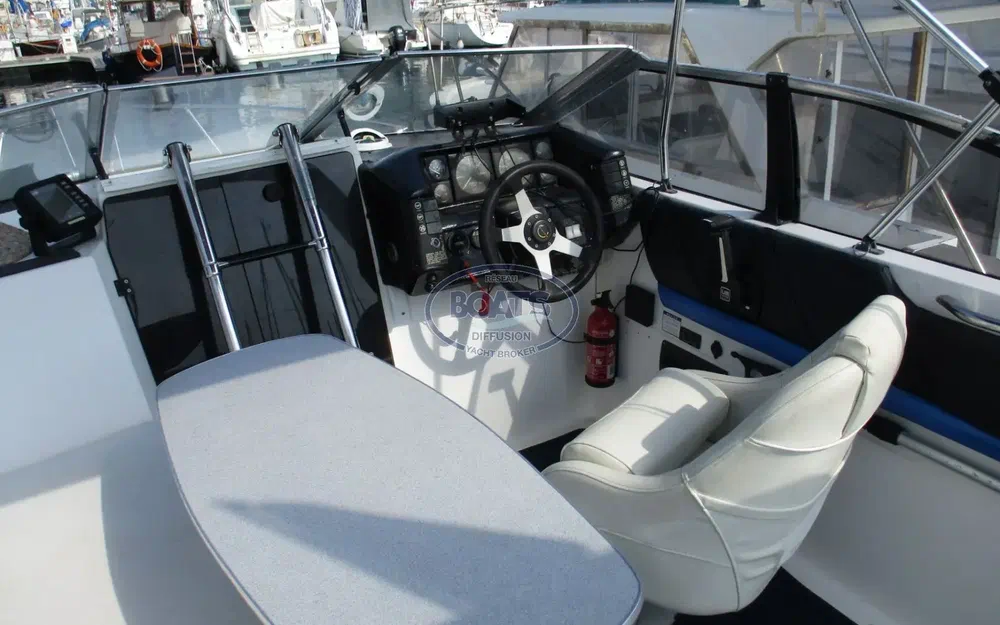 slider 6 Bayliner Cierra 2651