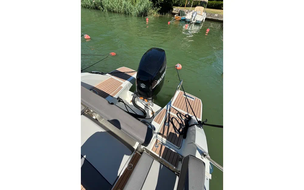 slider 11 Jeanneau CAP CAMARAT 7.5 WA SERIE 3