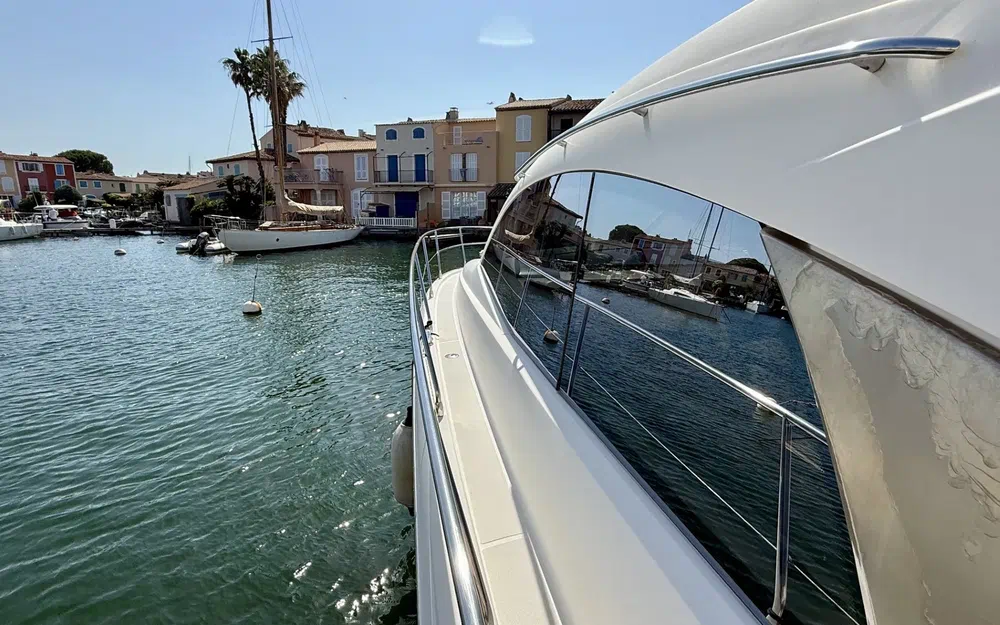 slider 12 Jeanneau Prestige 42 S