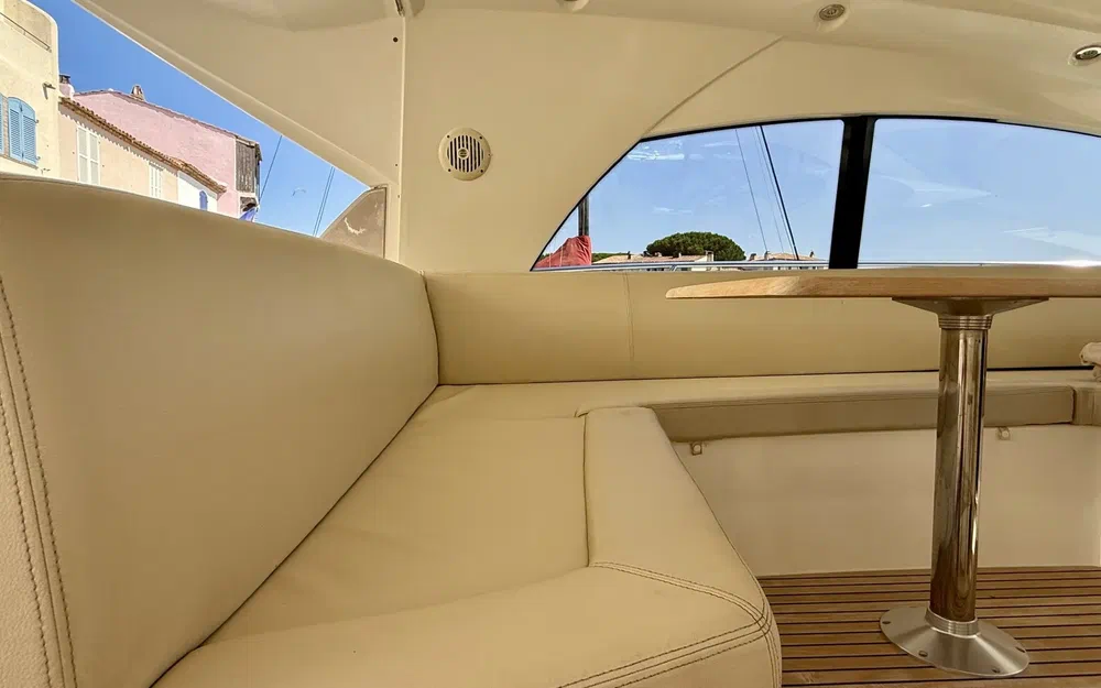 slider 26 Jeanneau Prestige 42 S