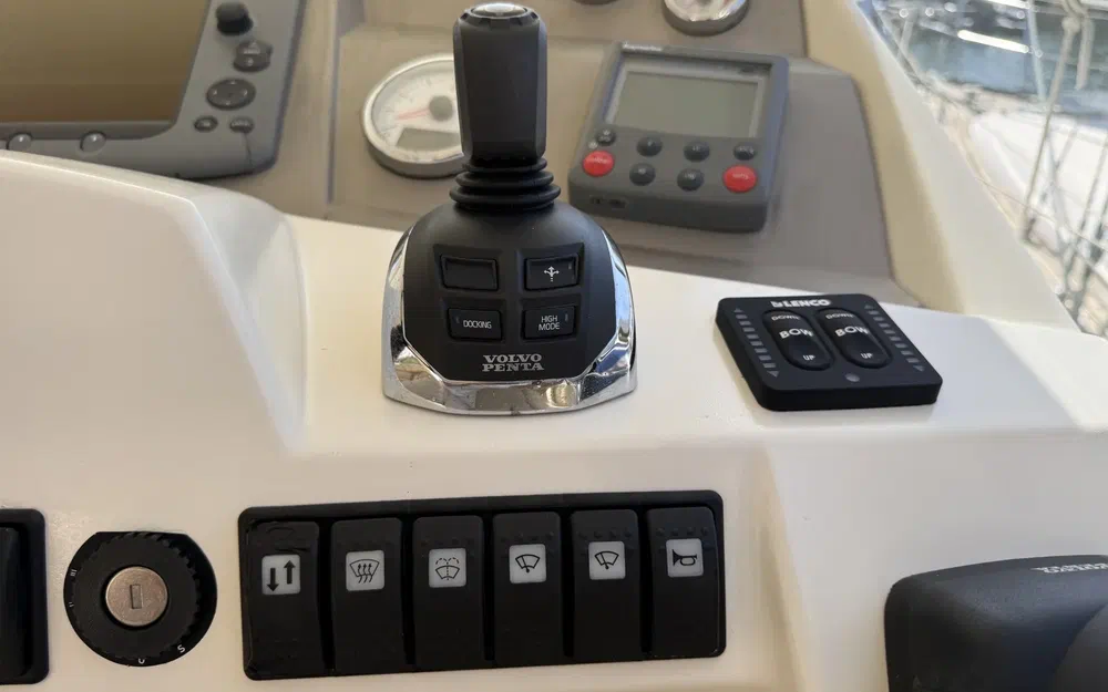 slider 36 Jeanneau Prestige 42 S