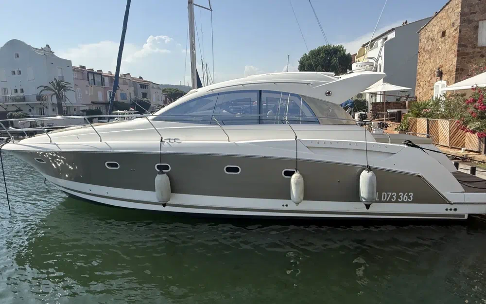 slider 0 Jeanneau Prestige 42 S