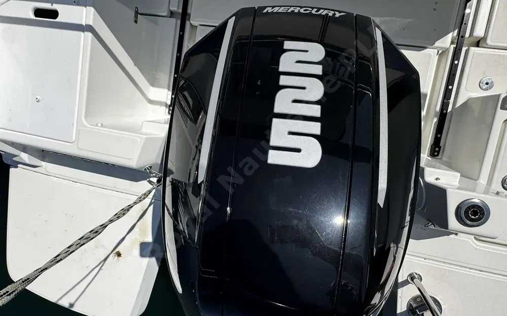 slider 3 Beneteau Antares 8 OB