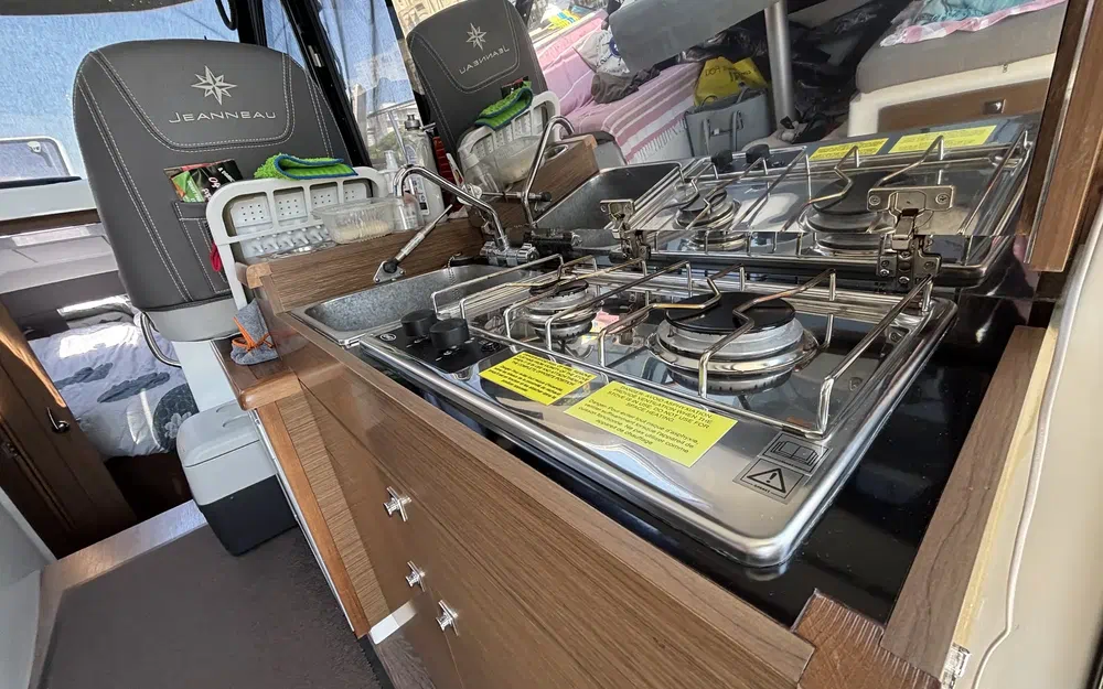 slider 21 Jeanneau Merry Fisher 895