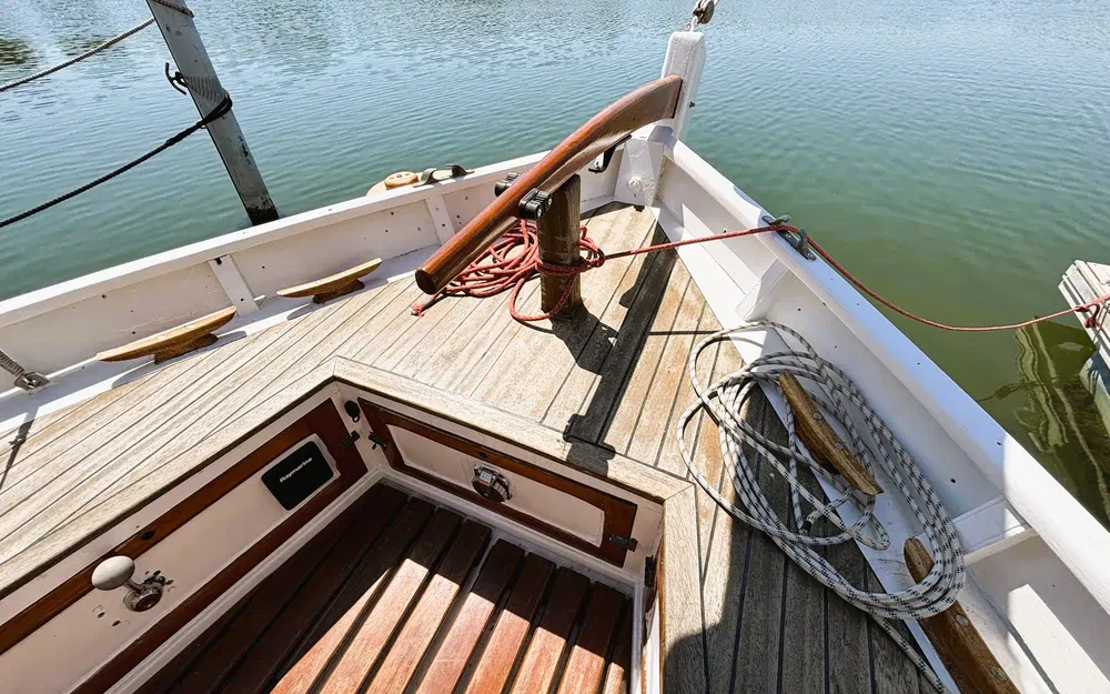 slider 29 Sirvent Tahiti Ketch