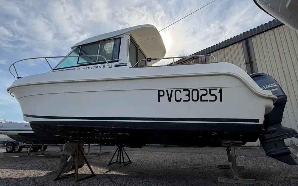 slider 1 Jeanneau Merry Fisher 625