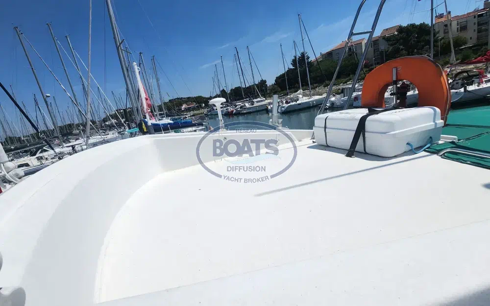 slider 3 Beneteau Antares Serie 9
