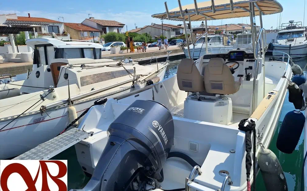 slider 0 Jeanneau Cap Camarat 7.5 CC