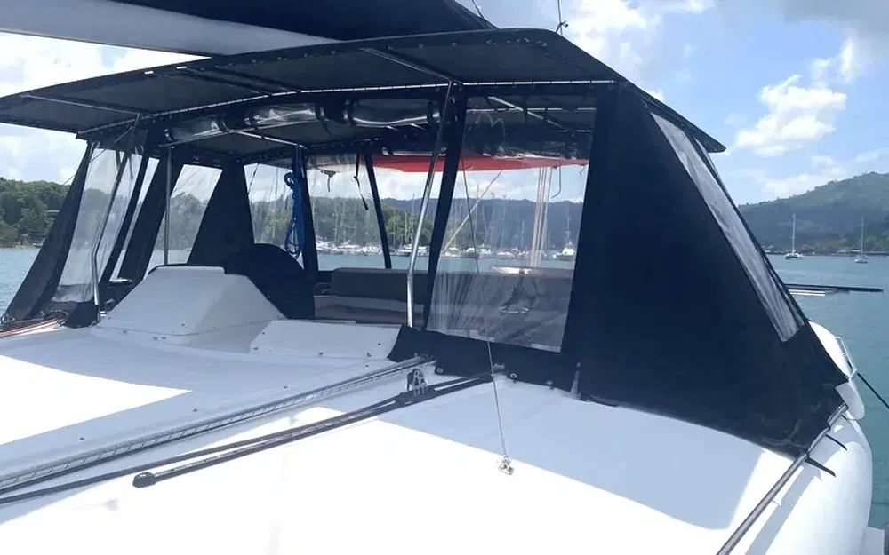 slider 5 Lagoon 450 F
