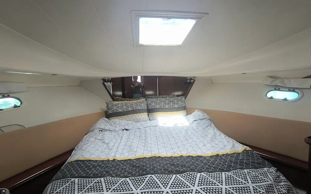 slider 9 Jeanneau Prestige 36