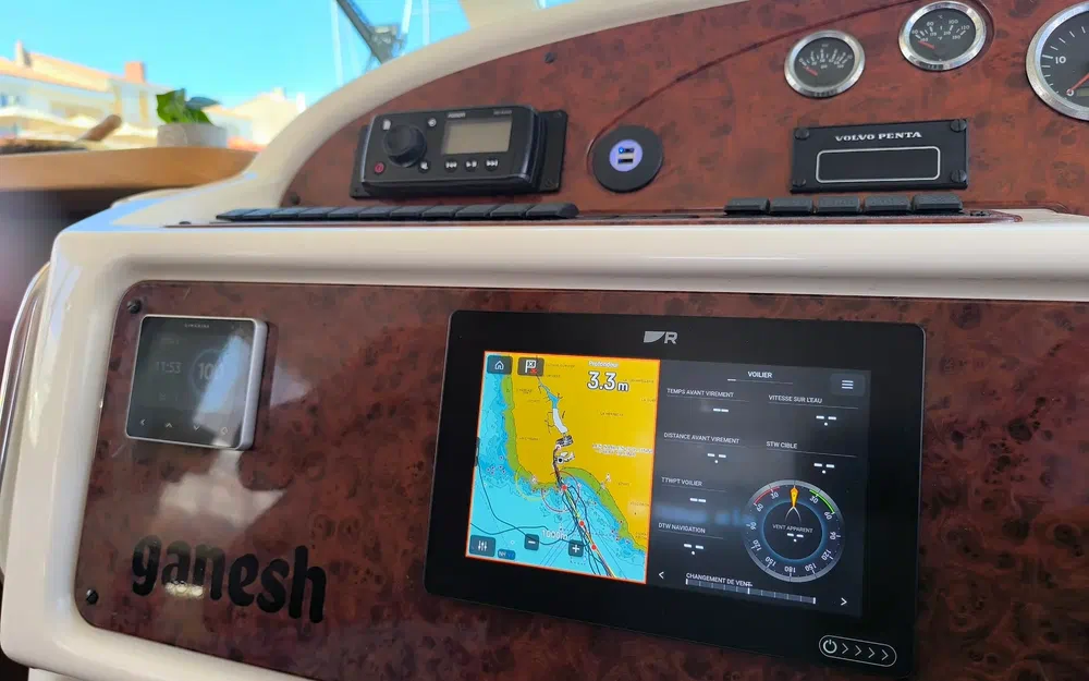 slider 13 Jeanneau Prestige 36