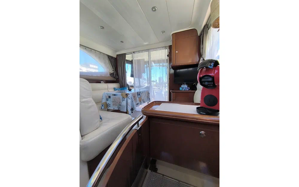 slider 15 Jeanneau Prestige 36