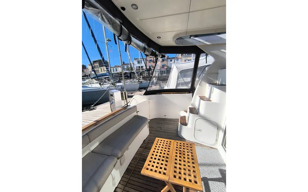 slider 18 Jeanneau Prestige 36