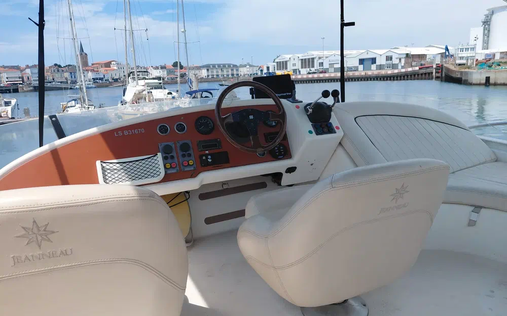 slider 20 Jeanneau Prestige 36