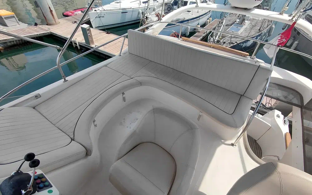 slider 21 Jeanneau Prestige 36