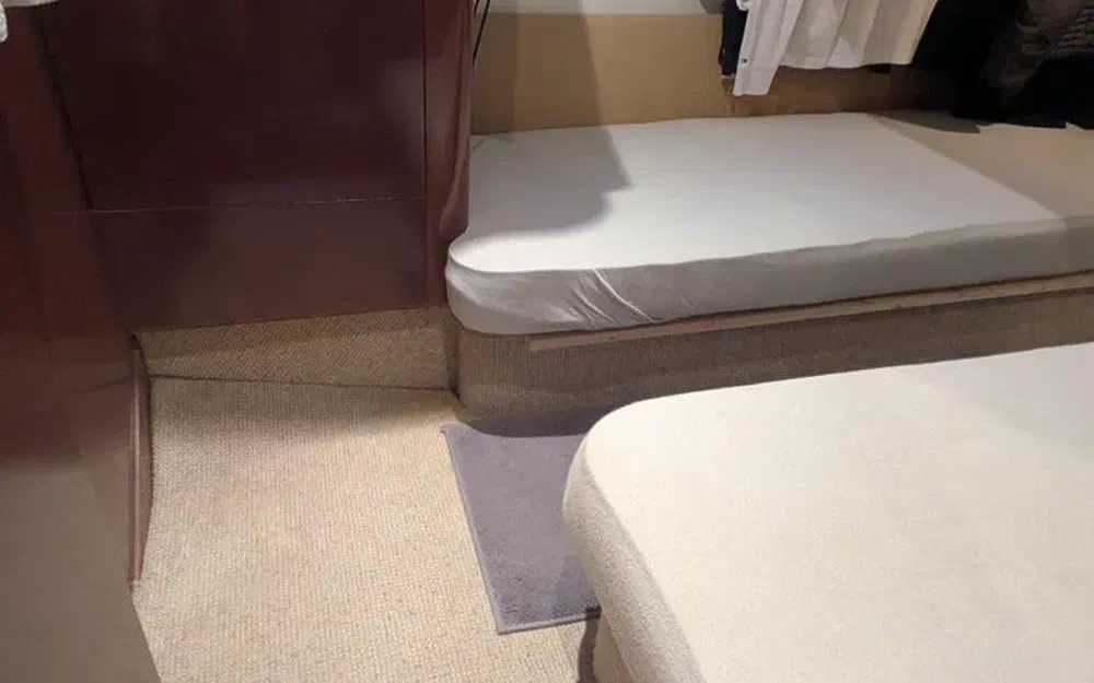 slider 26 Jeanneau Prestige 36