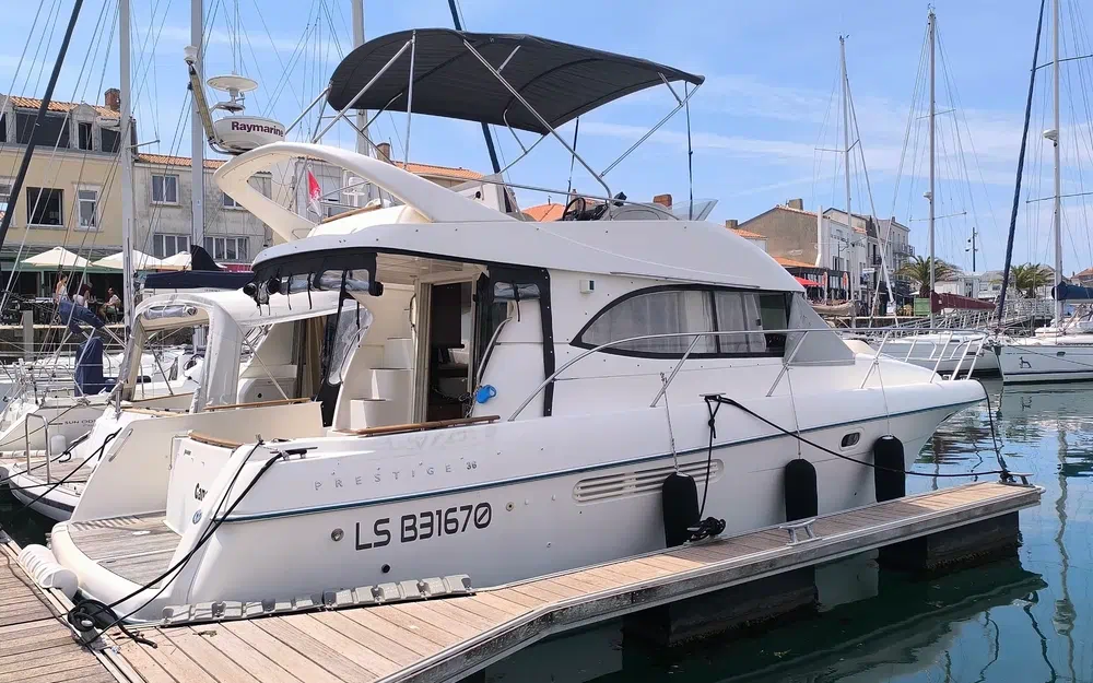 slider 7 Jeanneau Prestige 36