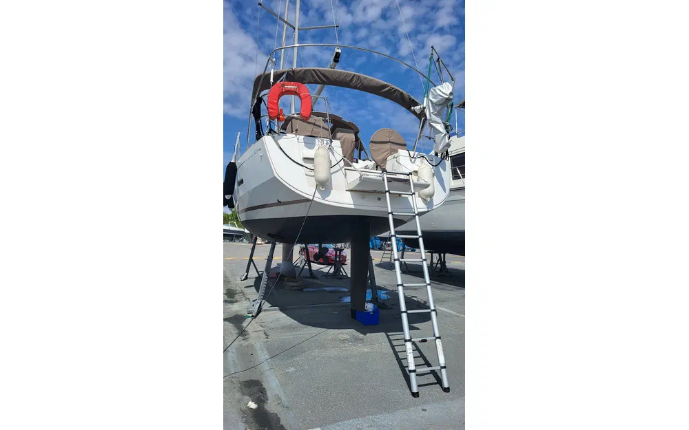 slider 13 Jeanneau Sun Odyssey 409