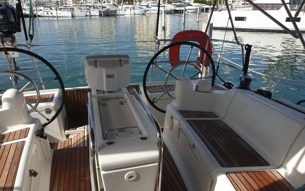 slider 18 Jeanneau Sun Odyssey 409