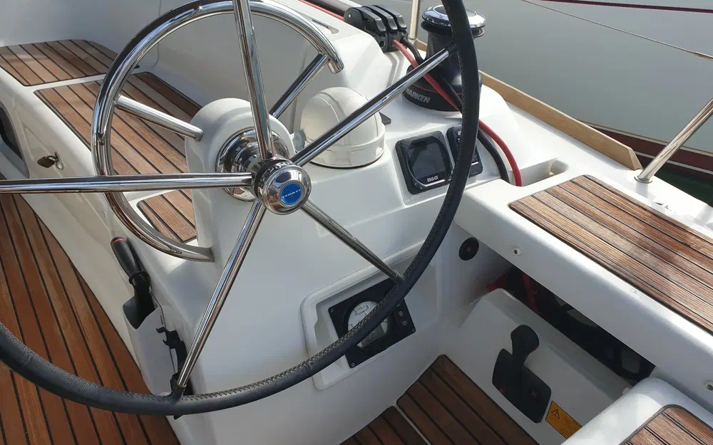 slider 21 Jeanneau Sun Odyssey 409