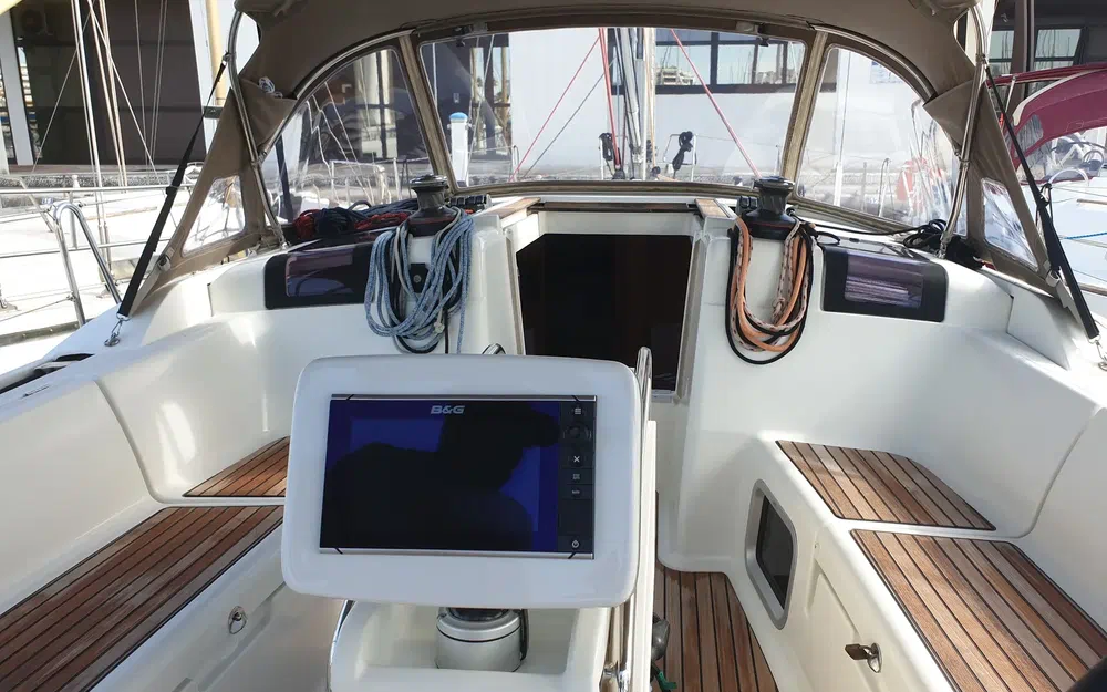 slider 22 Jeanneau Sun Odyssey 409