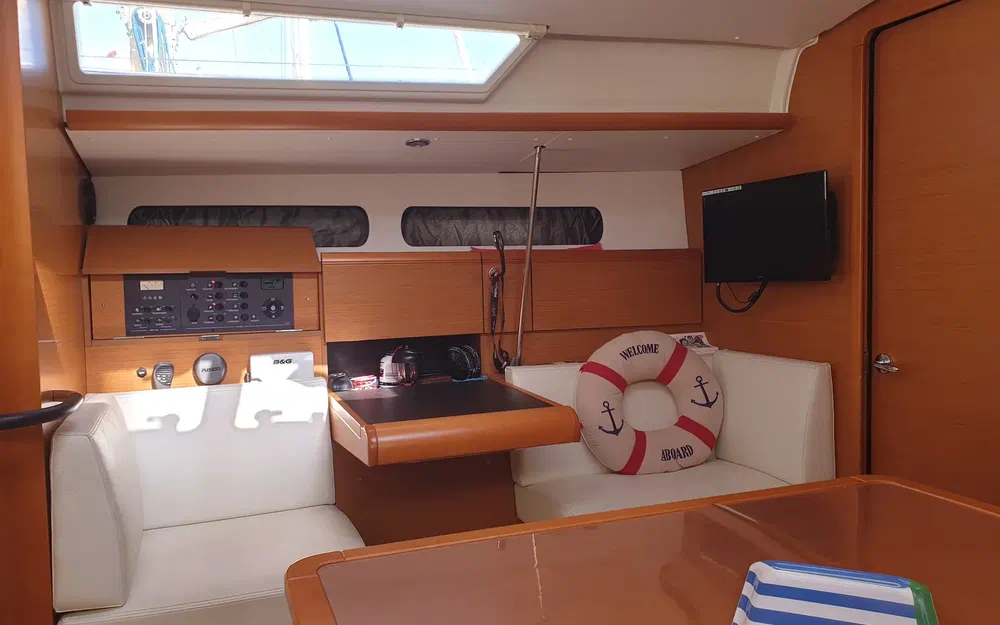 slider 28 Jeanneau Sun Odyssey 409