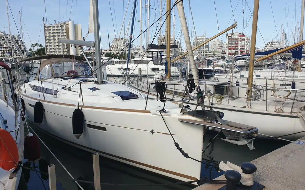 slider 2 Jeanneau Sun Odyssey 409