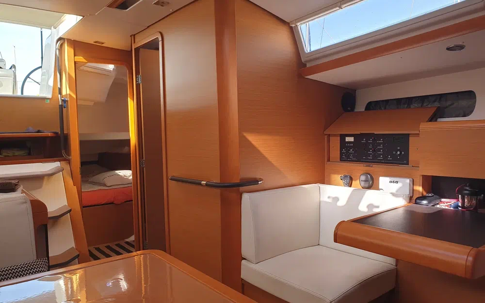 slider 29 Jeanneau Sun Odyssey 409