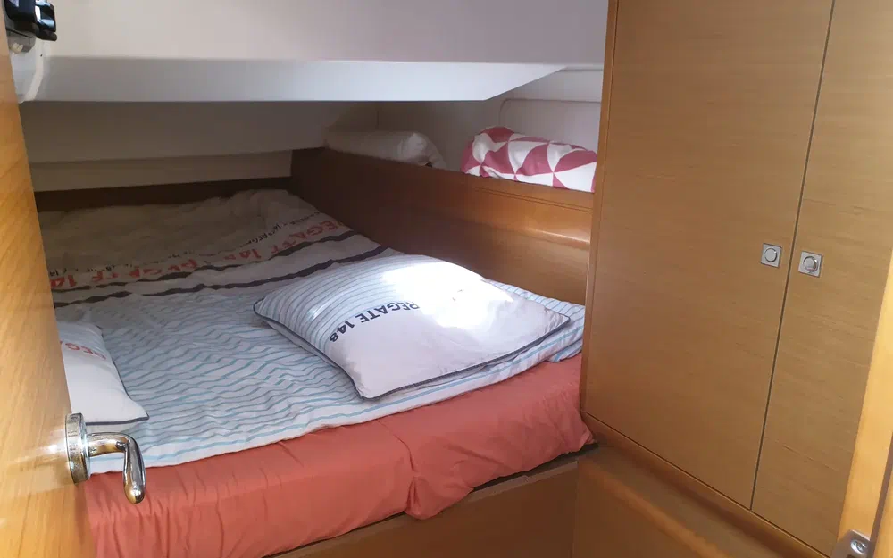 slider 38 Jeanneau Sun Odyssey 409