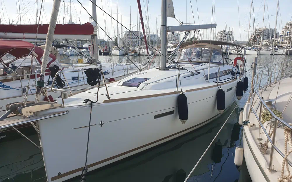slider 6 Jeanneau Sun Odyssey 409