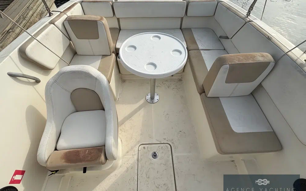 slider 4 Bayliner VR4