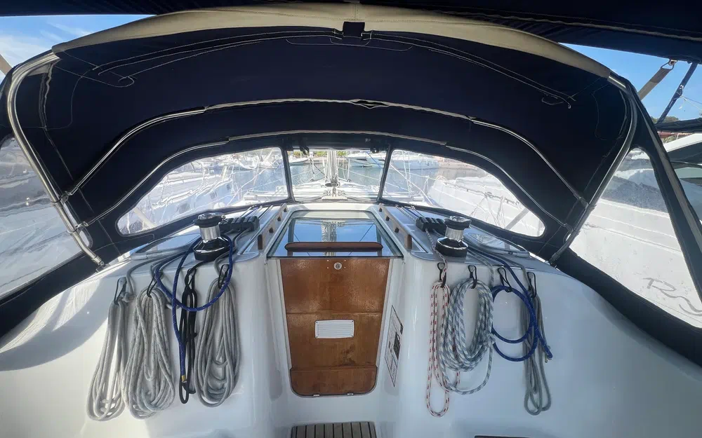 slider 10 Beneteau Oceanis 373 Clipper