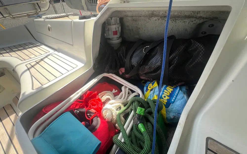 slider 32 Beneteau Oceanis 373 Clipper