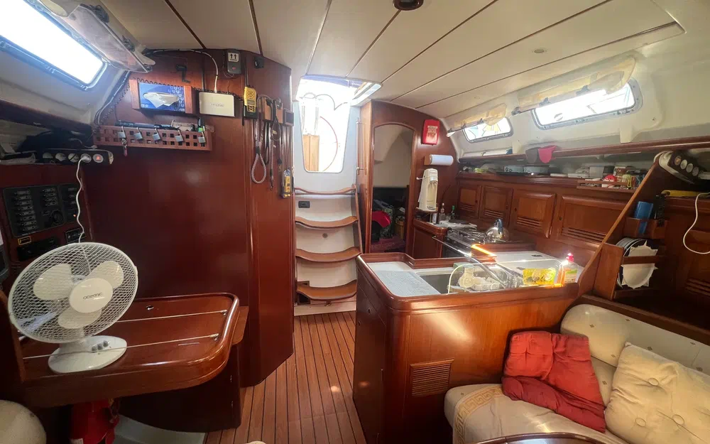 slider 43 Beneteau Oceanis 373 Clipper