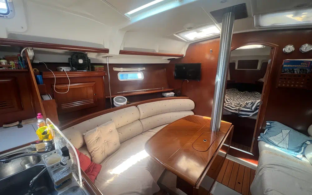 slider 47 Beneteau Oceanis 373 Clipper