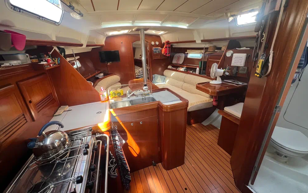 slider 52 Beneteau Oceanis 373 Clipper