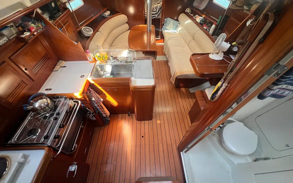slider 65 Beneteau Oceanis 373 Clipper
