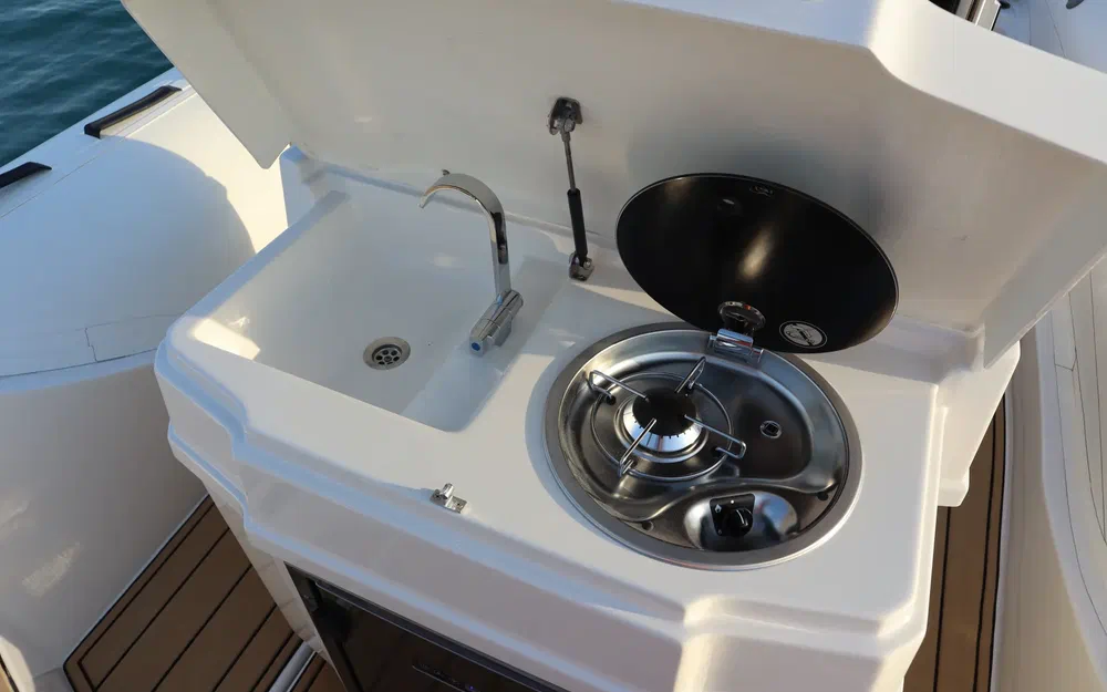 slider 19 Tiger Marine Top Line 950