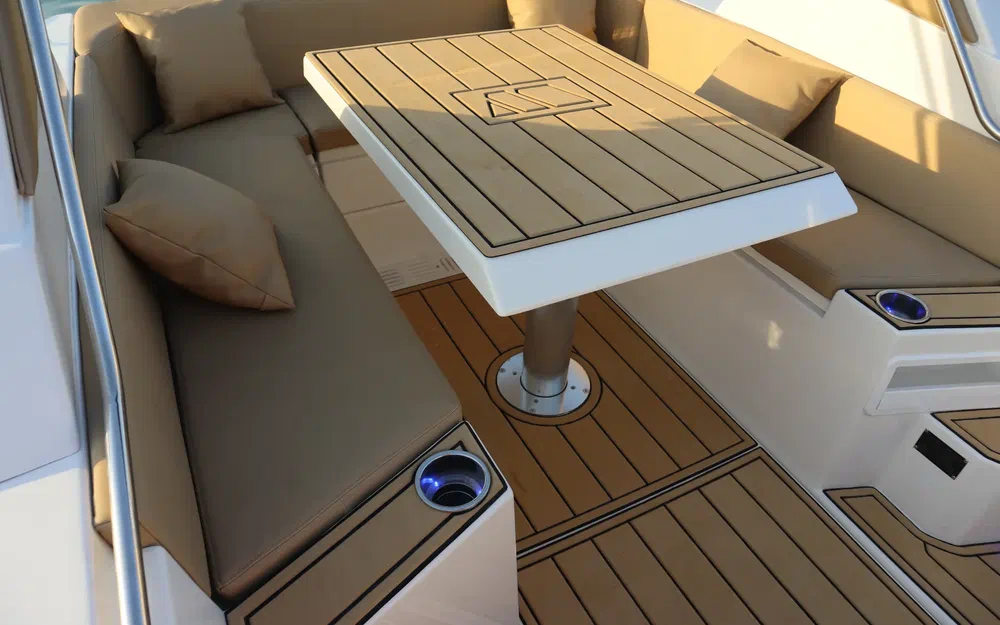 slider 22 Tiger Marine Top Line 950