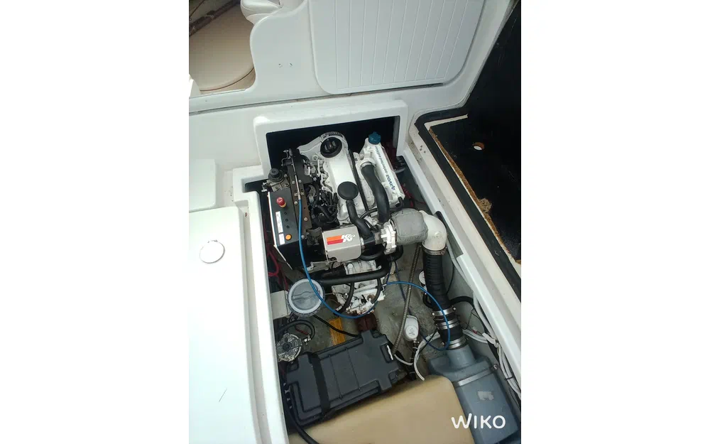slider 5 Arvor 190