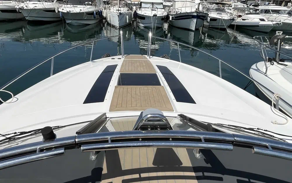 slider 12 Windy Shamal 37