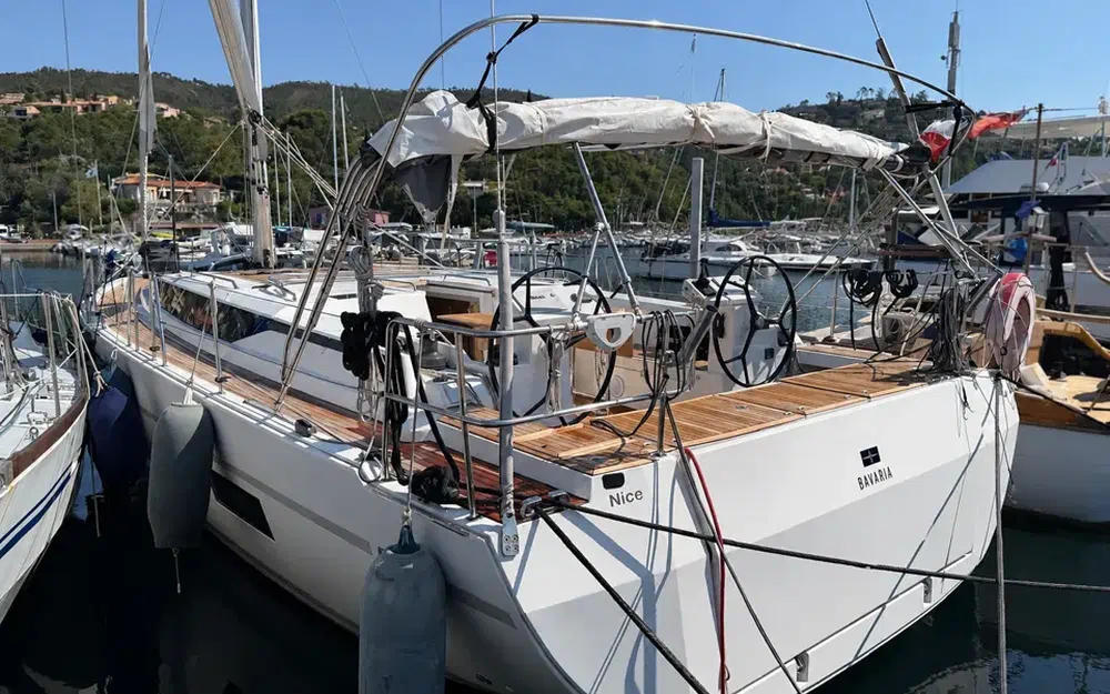 slider 1 Bavaria C45
