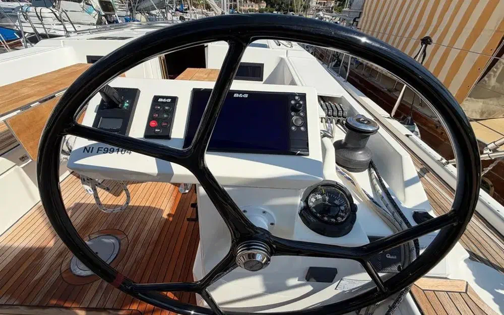 slider 6 Bavaria C45